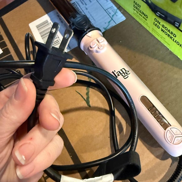 NWOB L'ange Blush Le Piroutte Auto Rotating Curling Iron 26mm - Picture 6 of 6